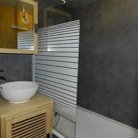 Renove - 4 Pers, Cheminee, Skis Aux Pieds, Proche Commerces/restaurants - Fr-1-637-54 * Val Thorens